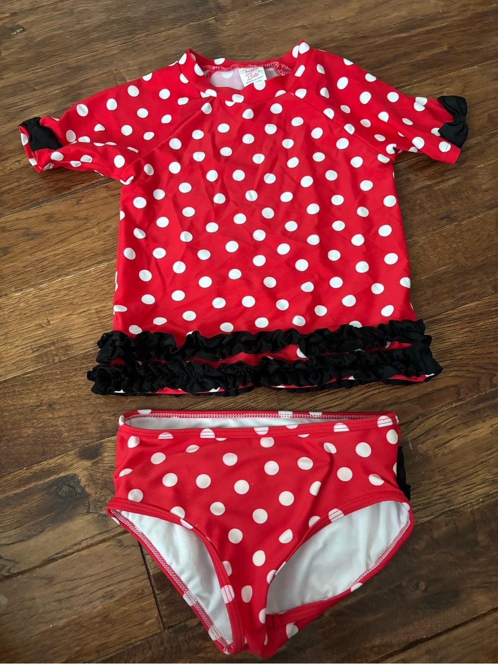 Rufflebutts Girls Size 5 Minnie Disney Dots Two Piece Rashguard Short Sleeve